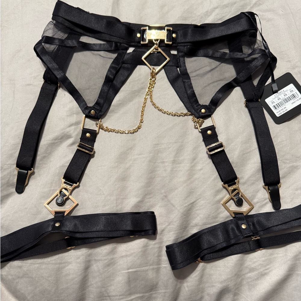 Honey Birdette Black indria suspenders - Picture 5 of 7
